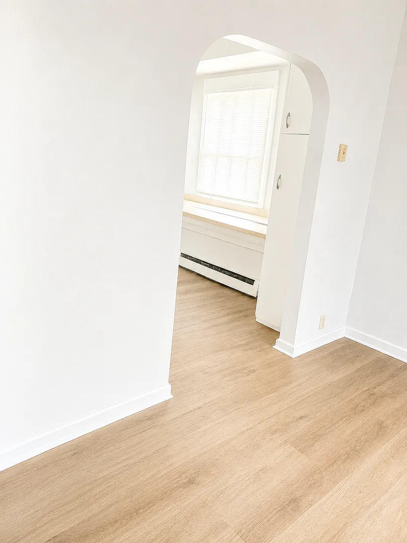 533 14th Avenue Bldg 1 — Photo 4