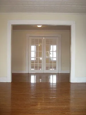 Rented by Tower Brokerage | media 4
