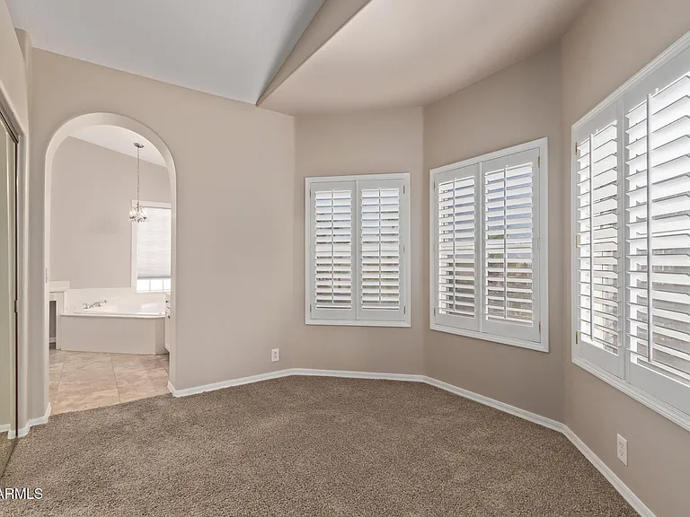 1211 E Desert Flower Ln — Photo 22