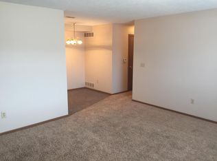 663 Faidley Ct APT 7, Grand Island, NE 68803