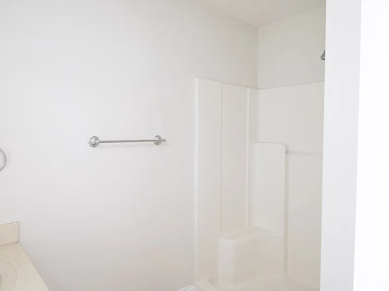 1008 Houndsbark Ct — Photo 12