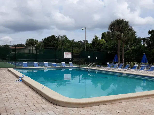 501 E Bay Dr APT 3003, Largo, FL 33770