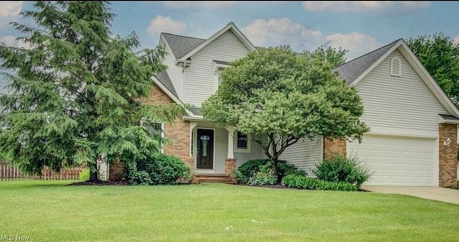 1st image of 362 W Sturbridge Dr
