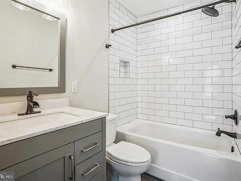 10491 Trinidad Ct — Photo 25