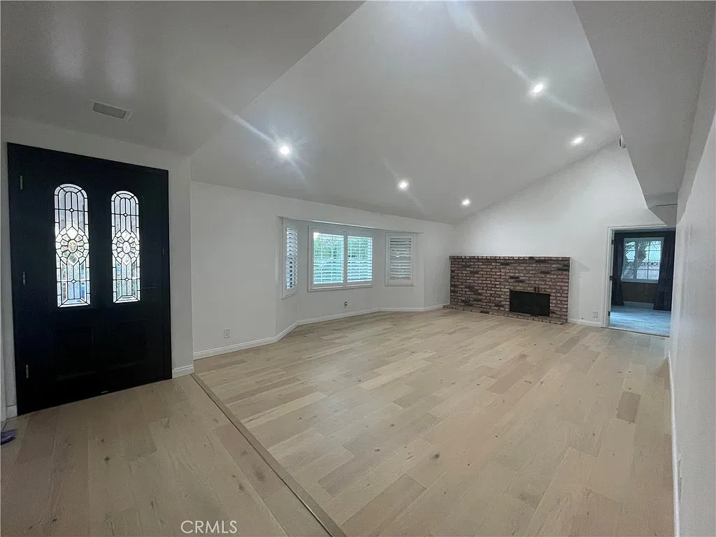 3 bed, 1536 sqft, $5,000 — Photo 4
