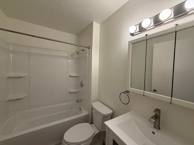 87 Randall Ln — Photo 13