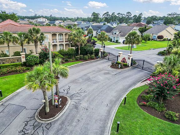 4th image of 326 Mesa Grande Dr.