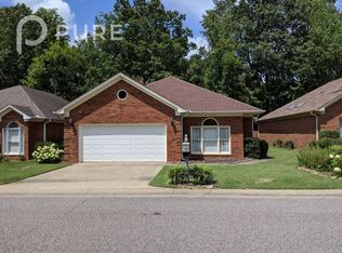 1135 Berwick Rd, Birmingham, AL 35242