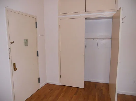 Rented by Greater Realty Management of NY LLC | media 10