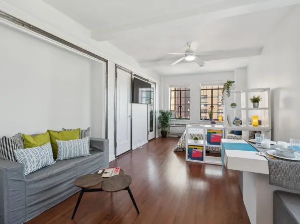 45 Tudor City Place image 1 of 7