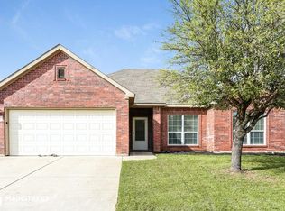 272 Edison Ln, Crowley, TX 76036