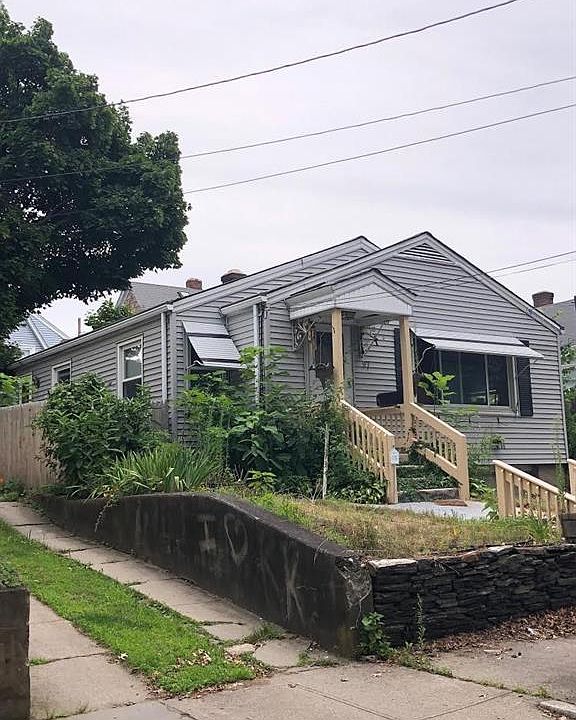 1st image of 97 Payton St