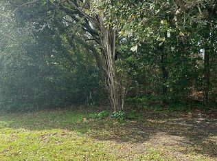 000 Castle Ave, Spring Hill, FL 34609