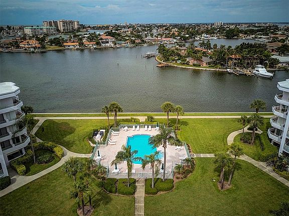 5th image of 8021 Sailboat Key Blvd S APT 203