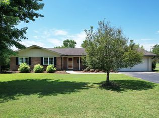 2260 Young Rd SE, Cleveland, TN 37323