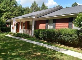 69 Chestnut St, Boaz, AL 35956