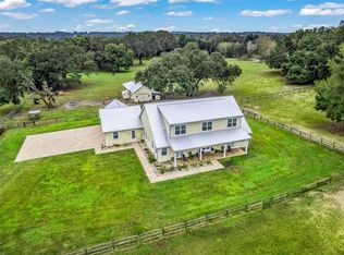 800 Edwards Rd, Lady Lake, FL 32159