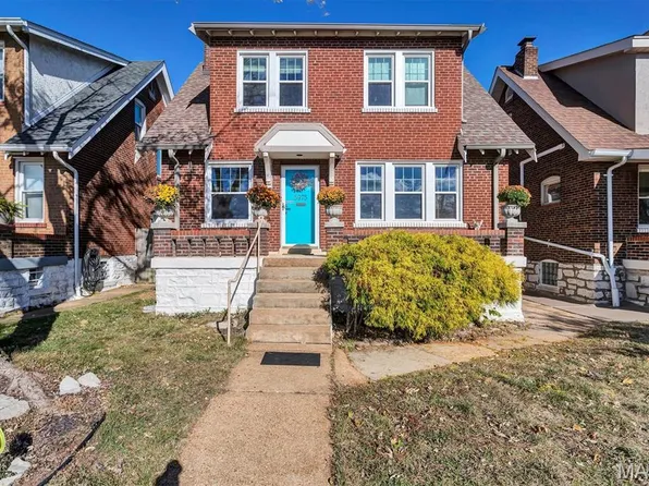 5975 N Cuba Ct, Saint Louis, MO 63139
