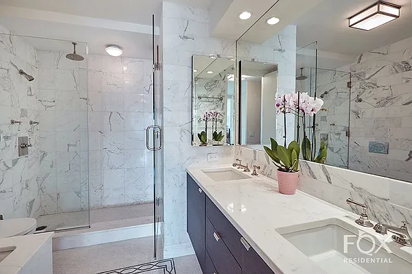 Rented by Fox Residential Group | media 18