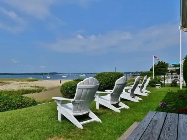 5 Spindrift Ln, Bourne, MA 02532