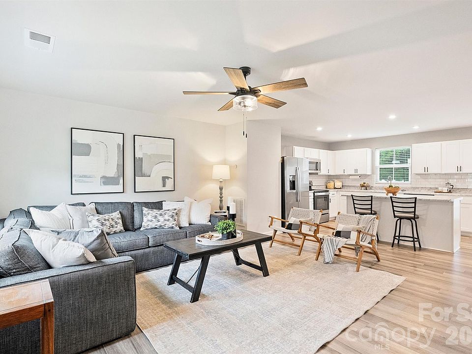 1st image of 7016 Ludell Ln