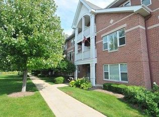 425 55th St #B, Kenosha, WI 53140