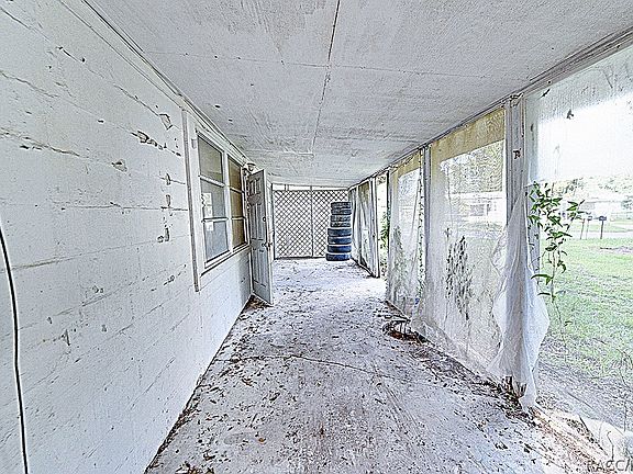 4th image of 1360 N Paulette Ter