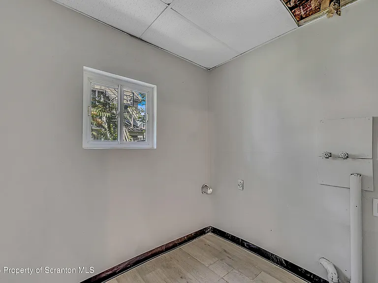 514 Stipp Ct — Photo 13