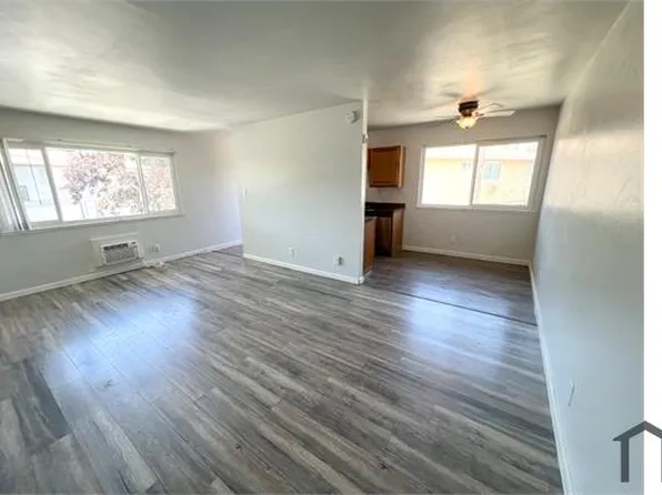 917 Carro Dr APT 4, Sacramento, CA 95825
