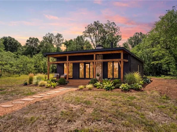 5706 Turner Smith Rd, Browns Summit, NC 27214