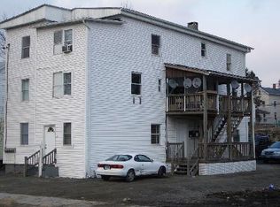 27 Maple Ave, Danbury, CT 06810