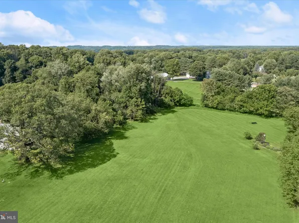 3610 Burgess Estates Dr, Ellicott City, MD 21042