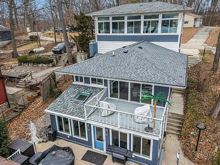 17437 Lakeview Dr — Photo 44