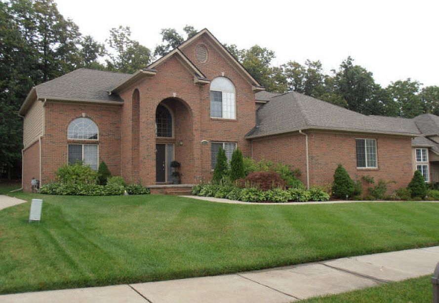 1st image of 3262 Paramount Ln