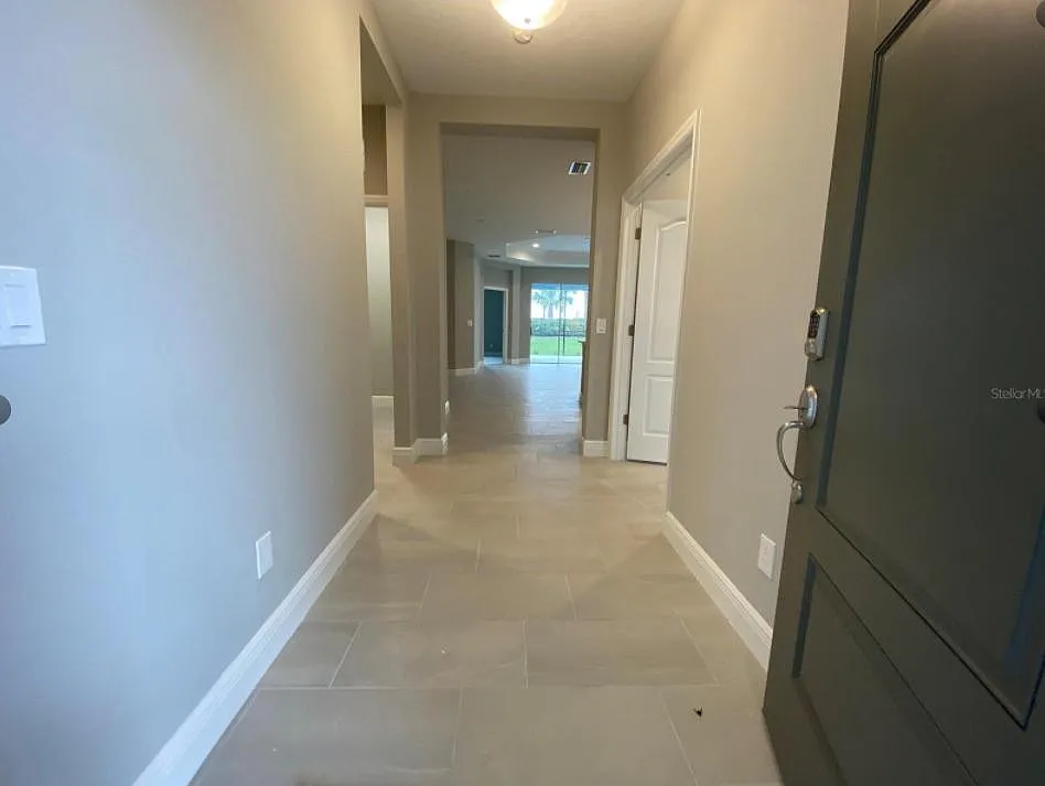 2 bed, 1525 sqft, $2,600 — Photo 4
