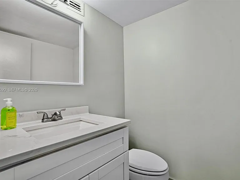 501 Three Islands Blvd #518 — Photo 19