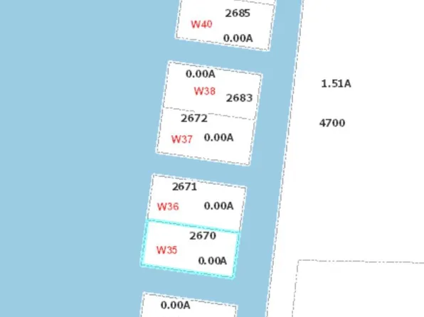 517 E Fort Macon Road #W-35, Atlantic Beach, NC 28512