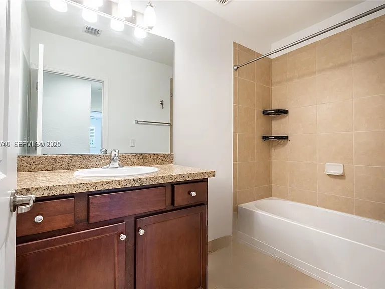 4652 Horseshoe Cir — Photo 30