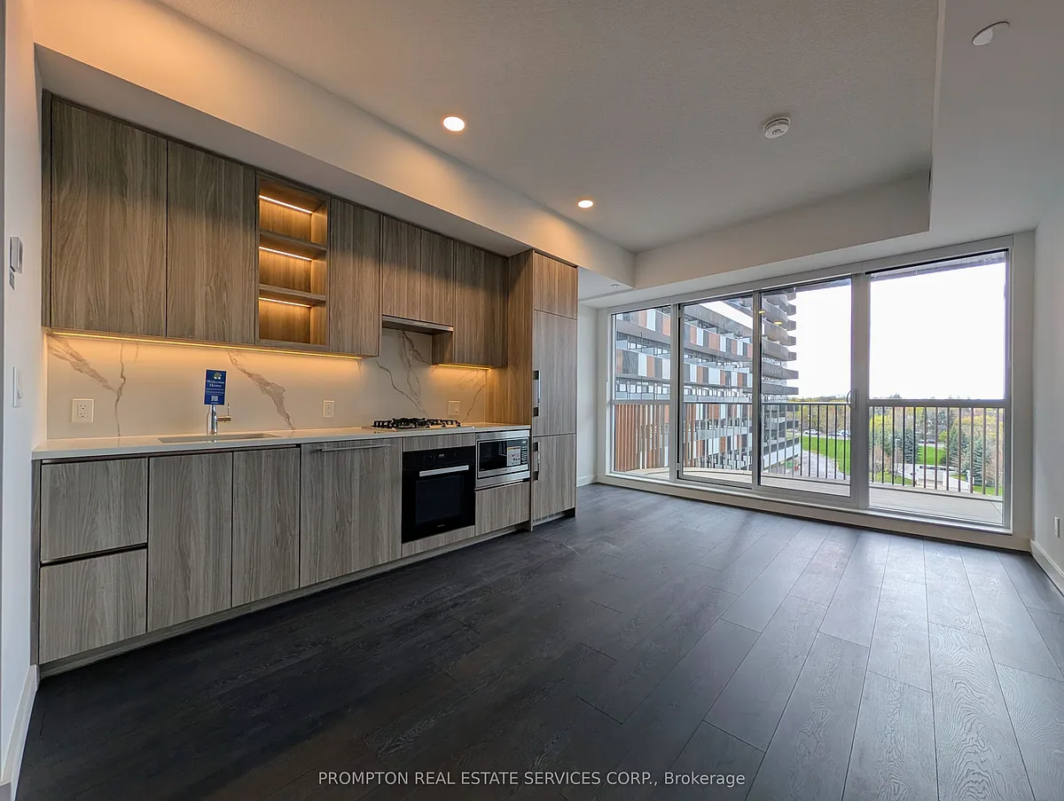 Building Photo - 18 Esther Shiner Blvd #549