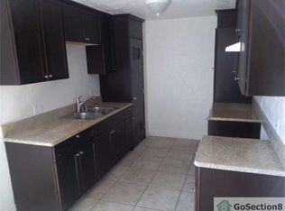 1041 W Reeve St APT 1, Compton, CA 90220