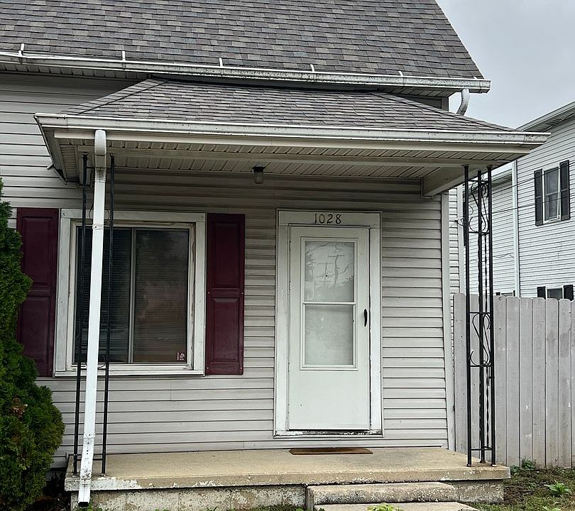 1st image of 1028 W Bethel Ave