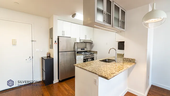 Sold by Silverstone Group USA Corp. | media 43