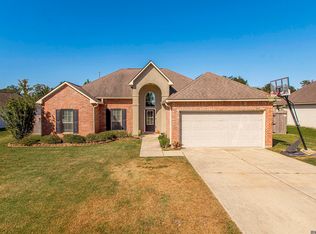 11205 Regency Ave, Hammond, LA 70403