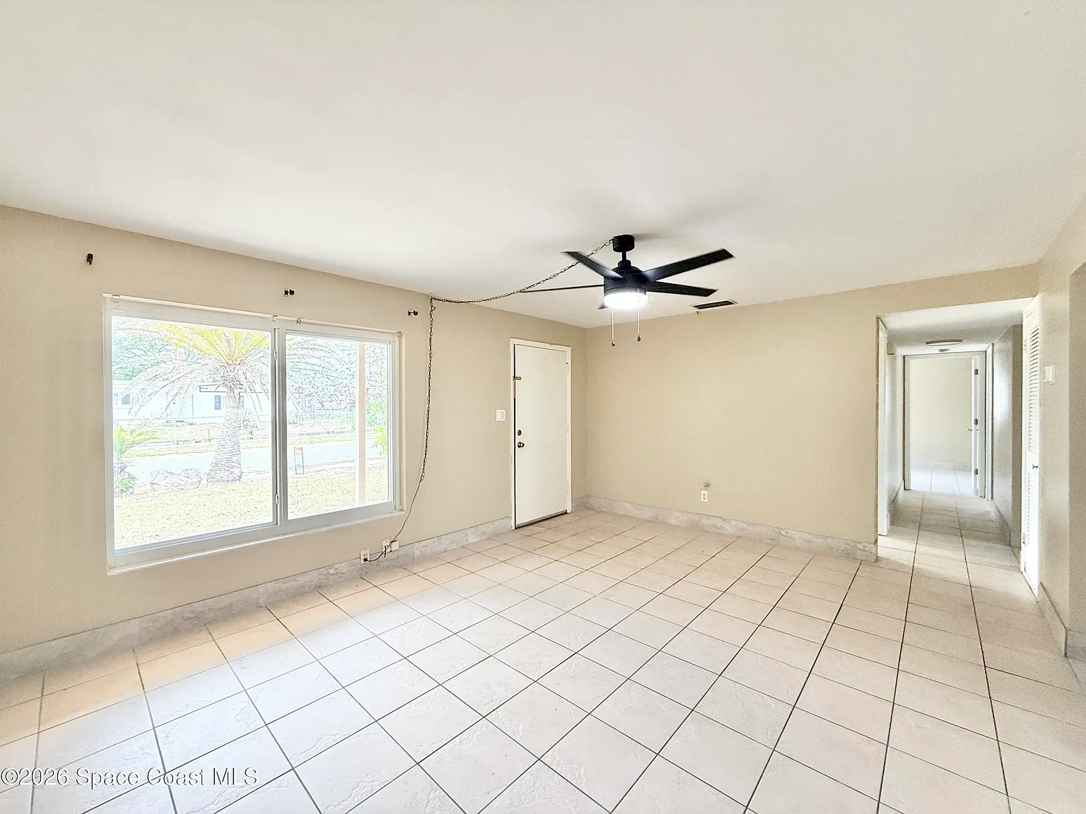 3 bed, 2.0 bath, 1161 sqft, $1,650 — Photo 2