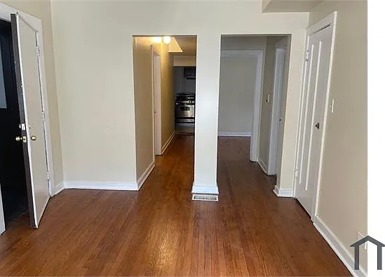 7959 S Emerald Ave #2 — Photo 6