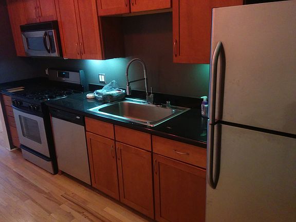 2nd image of 420 S San Pedro St APT 615