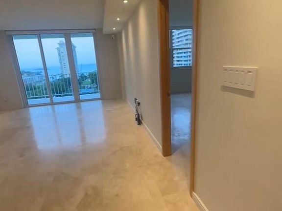 2nd image of 11111 Biscayne Blvd #10F