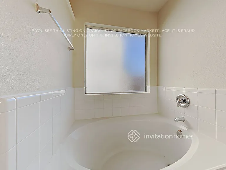 1014 Redcrest Springs Ct — Photo 10