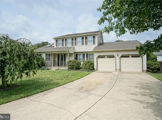 8 Chestnut Ct, Glassboro, NJ 08028