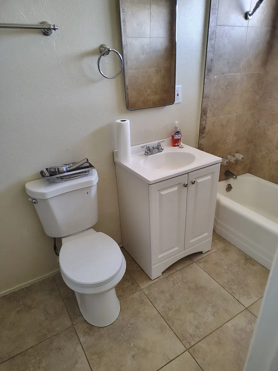 Building Photo - 6556 Sahara Ave #2
